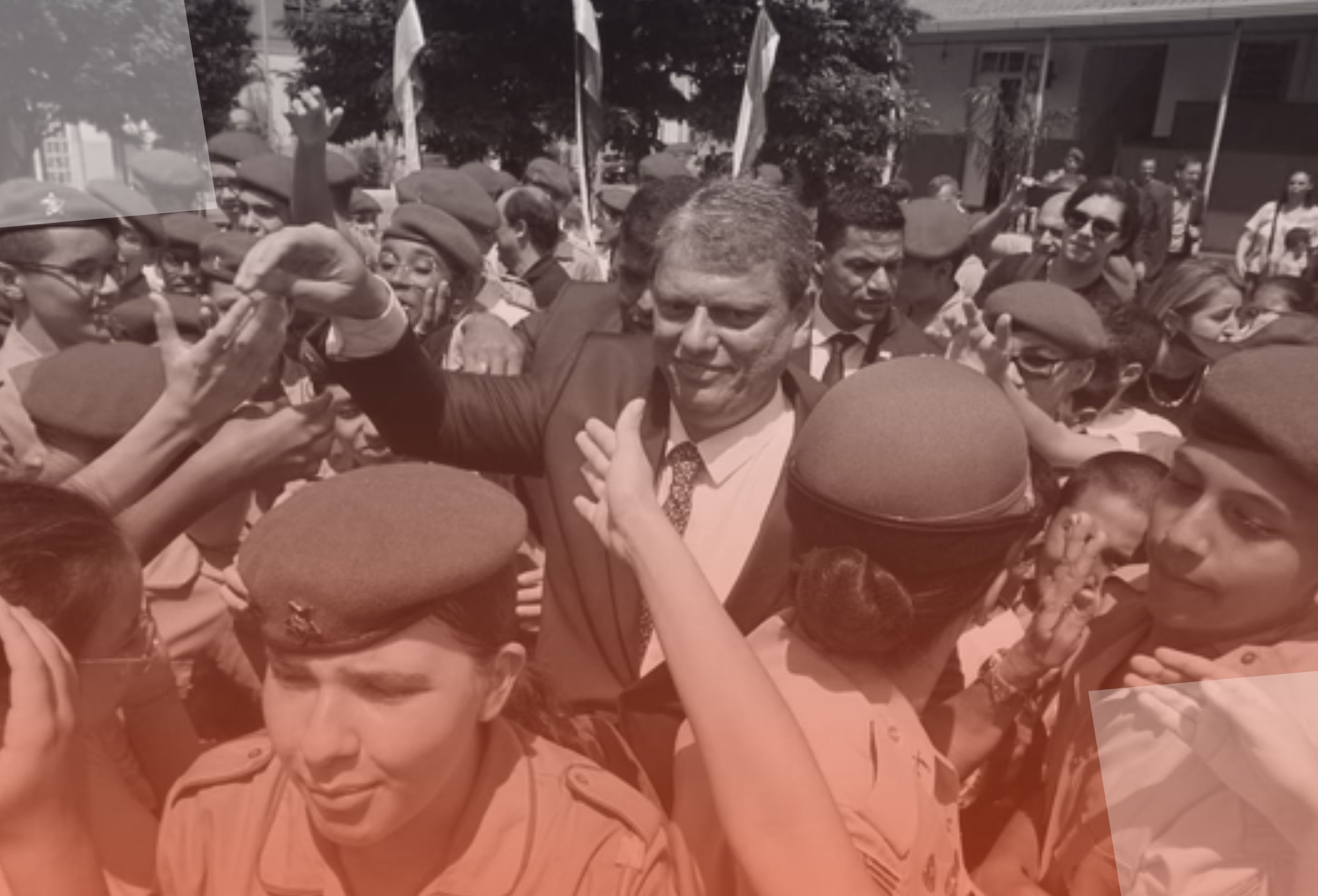 Não às escolas cívico-militares!