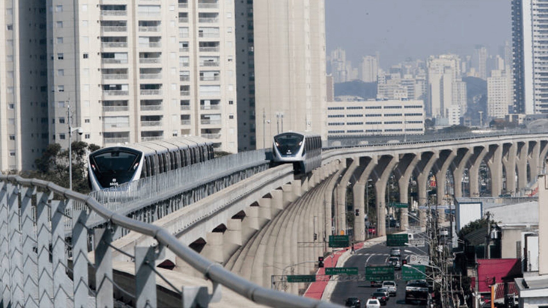 Automatização do monotrilho põe passageiros em risco